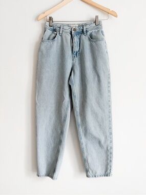 Hush Light Wash High-Rise Mom Jeans - 100% Cotton - Size 4